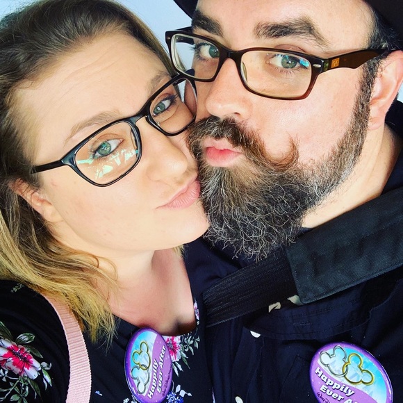 Meet your Posher, Madison 👋🏼 - Picture 3 of 3